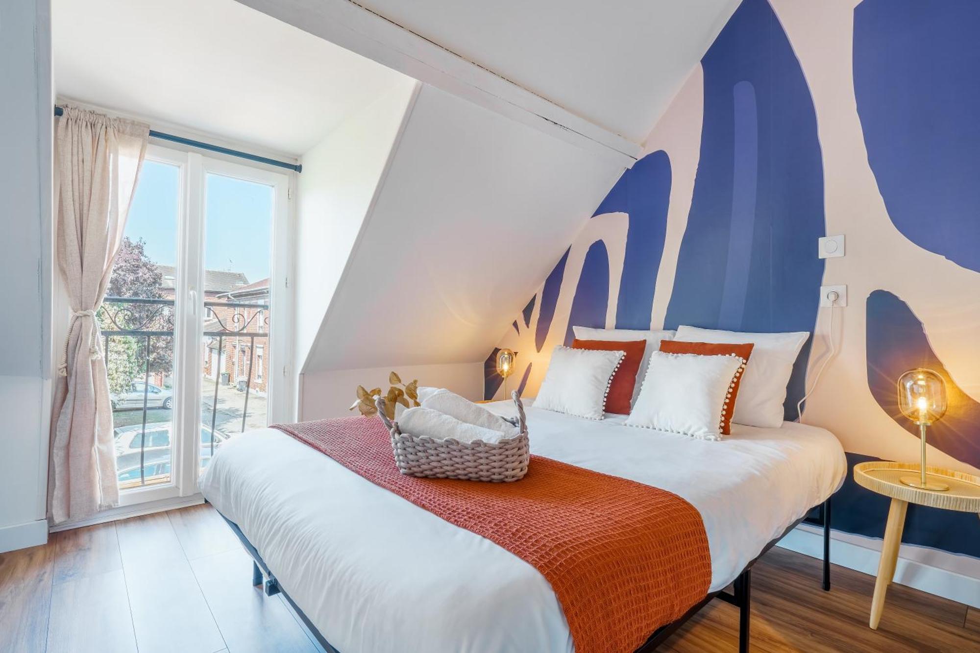 Maisonnette Bleu Horizon Avec Jardin - 2Min Gare - Serenito Homes Saint-Just-en-Chaussee Exterior foto
